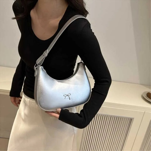 Everyday Underarm Carry